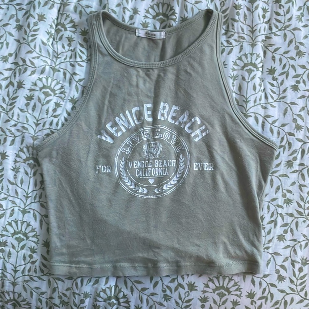 S pastel green cropped tank top